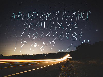 VANDAL Typeface - characters