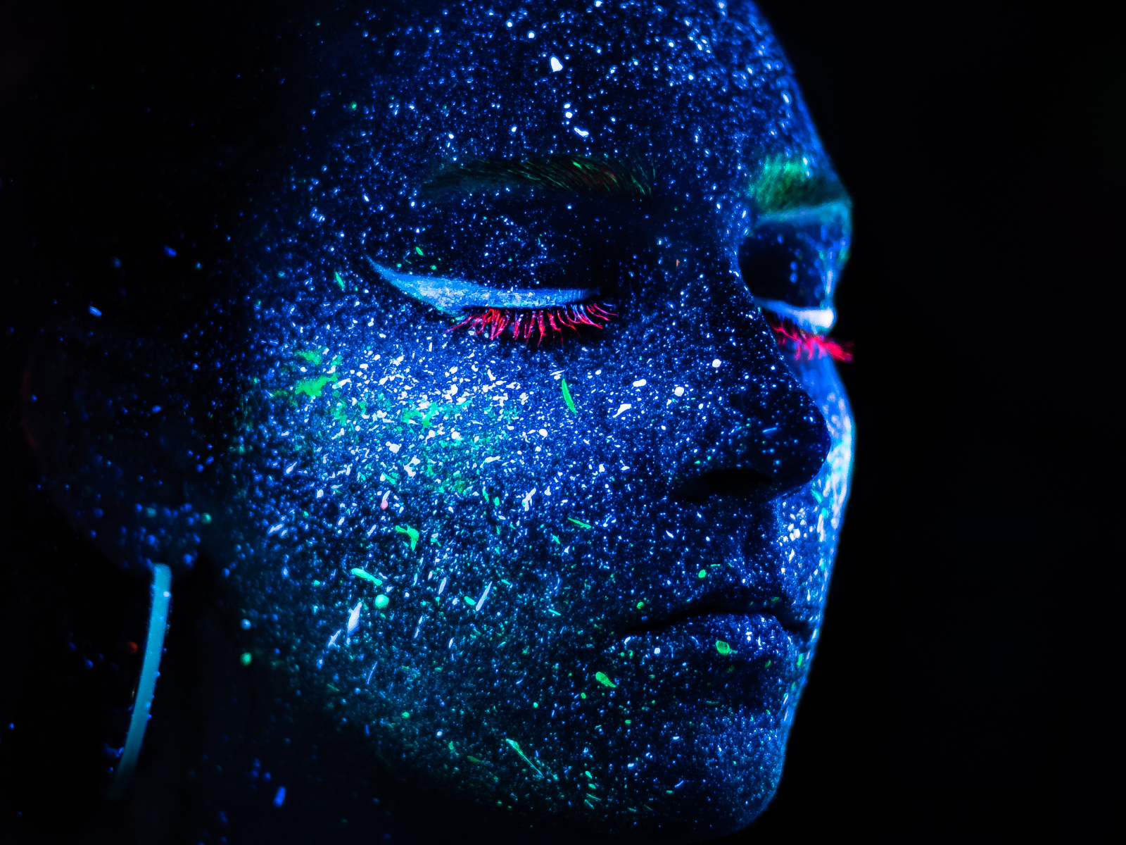 Blacklight UV Photography by Alessio Mollo on Dribbble