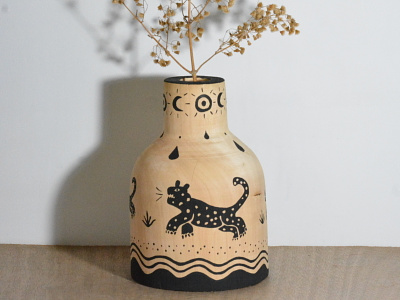 Mother jaguar branding carved classic design engraving handmade illustration jaguar nature vase wild