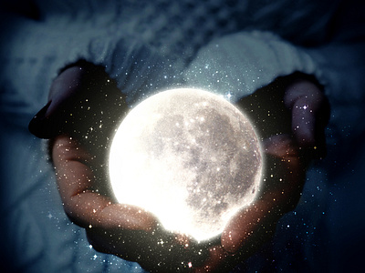 Moon In the hand -Photo maniputation