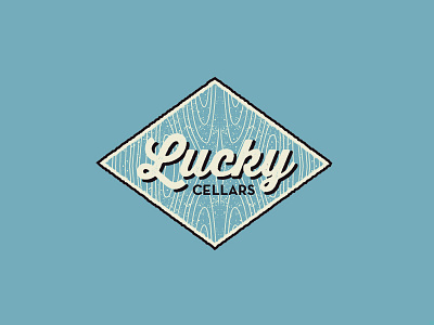 Luckcellars label vintage