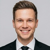 Erik Adam