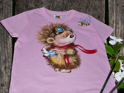 Hand-painted clothing, t-shirt, Hedgehog