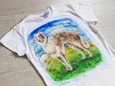 Hand-painted t-shirt with a dog