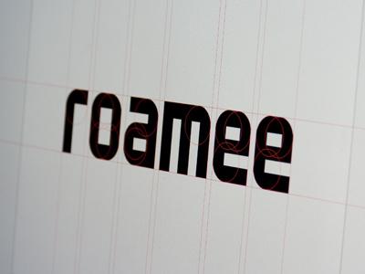 Roamee black clean custom grid guidelines kerning logo type typography white wip