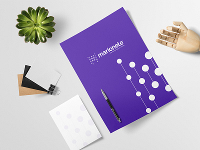 Marionete stationary