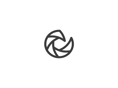 Camera Logo • Letter C