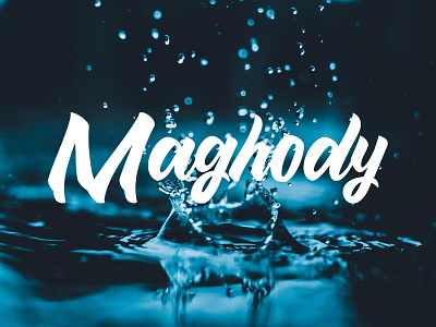 Maghody Free Script Typeface