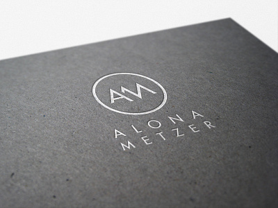 Alona Metzer Logo