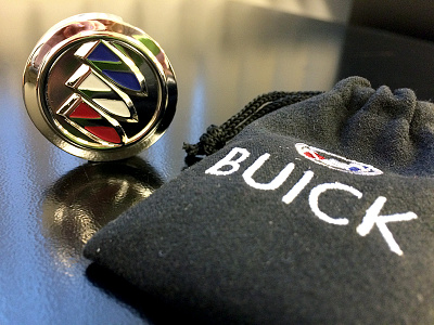 2016 NAIAS Buick Flash Drive automotive buick car detroit drive flash logo metal metallic naias textile usb
