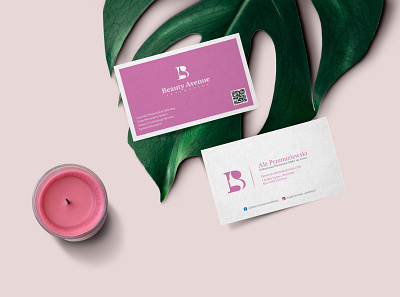 Feminine Business Card Mockupvd