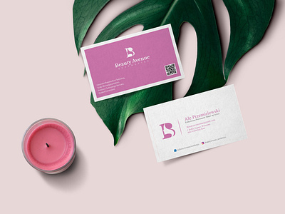 Feminine Business Card Mockupvd