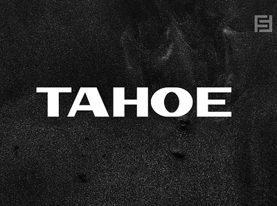 TAHOE - Unique Display Typeface headline webfonts