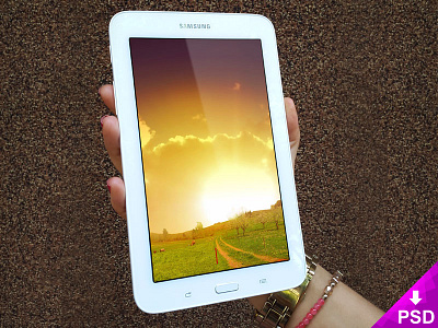 Samsung Galaxy Tab 3 Mockup dowload free freebie hand mockup photography photoshop psd samsung galaxy tab 3 tablet