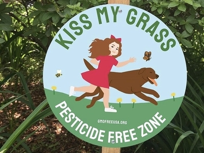 KISS MY GRASS! illustraion illustration art illustration design kissmygrass pesticidefree yardsign