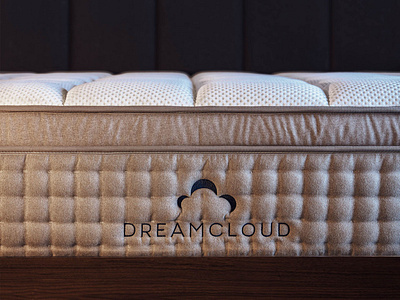 Dreamcloud - Logo