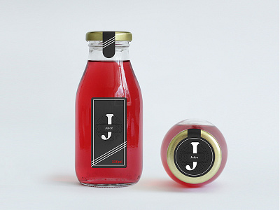 Juice Packaging Design bottle branding clean juice label logo minimalistic mockup modern packaging