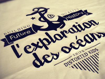L'exploration des océans distorted kids dksp keke malmö print shirt sweden tshirt typography