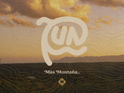 RUN más montaña 2.0 brand branding design icon logo mark outdoors run running typogaphy vintage design