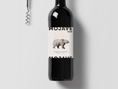 Wine-o bear beverage california design drink gold label layout package print rain wine