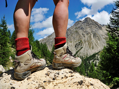 Top 10 Best Hiking Boots - How To Choose The Best Hiking Boots