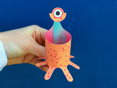 Day 14 creature monsters paper papercraft paperengineering papertoy the100dayproject toy