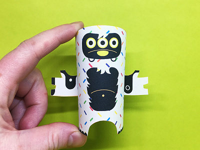 Day 16 creature monsters paper papercraft paperengineering papertoy the100dayproject toy