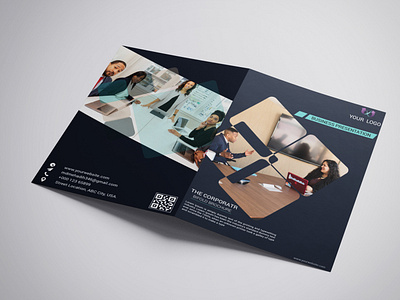 Bi-fold brochure