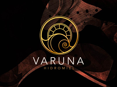VARUNA Mead alcohol alcohol branding alcoholic label liqueur