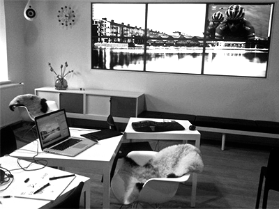 Le Lab concept desk environment idea lab office work