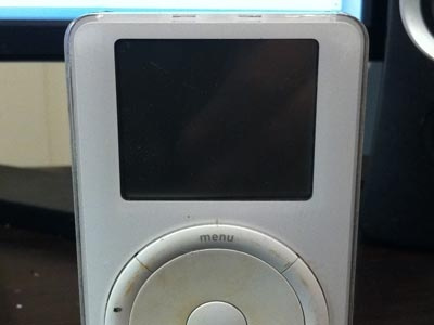 The design that restarted it all..... apple cutting edge design ipod ux