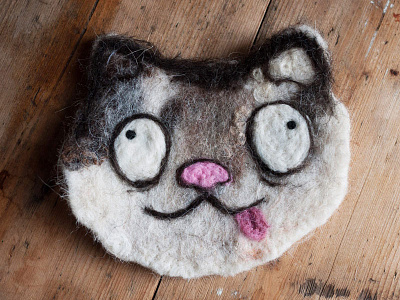 Cat illustration in needlefelt form