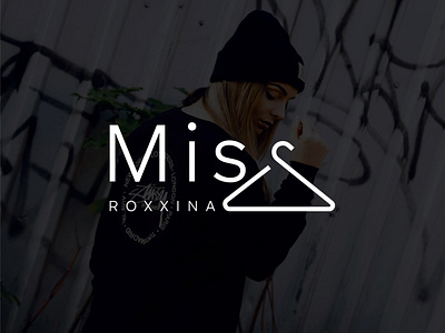 Miss Roxxina adobe beauty brand clothing fashion fiverr flat icon logo minimal minimalist nature typogaphy