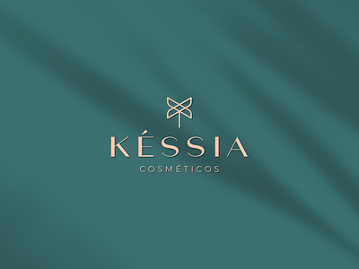 Késsia Cosméticos | Brand Design box brand branding cosmetics design flower graphic design logo mark vector