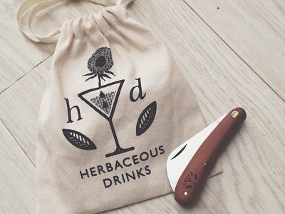 Bag Knife botanic drink drinks engraved flower glass herbaceous italy knife logo martini pomo