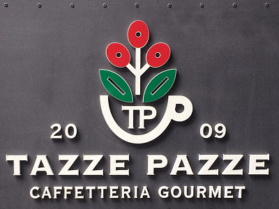 Tazze Pazze signage and more.