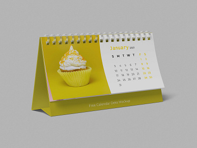 Free Calendar Desk Mockup