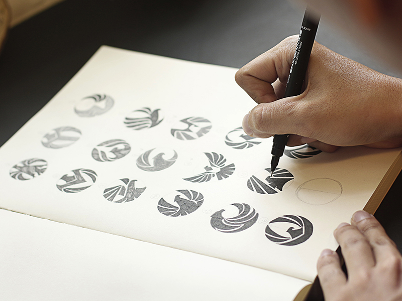 Pencil Sketch Smartphone App Logo | BrandCrowd Logo Maker