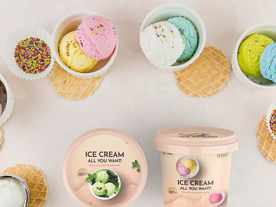 Free Ice Cream Cup Mockup PSD Template