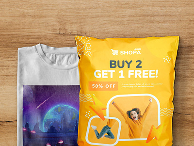 Free T Shirt Packaging Mockup PSD Template