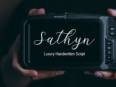 Sathyn Luxury Handwritten Script Free Font