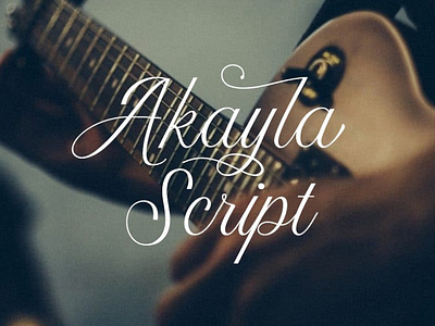 Akayla Free Script Font