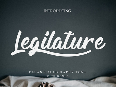 Legilature Free Script Font