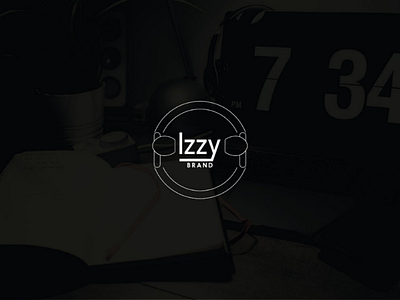 IZZY minimal logos