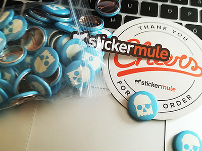 BUTTONS //