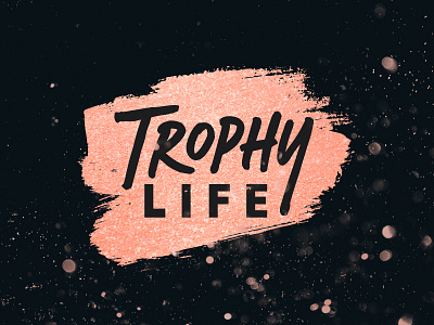 Trophy Life Logo