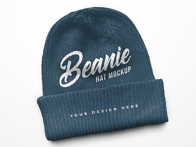 Free Beanie Winter Hat Mockup