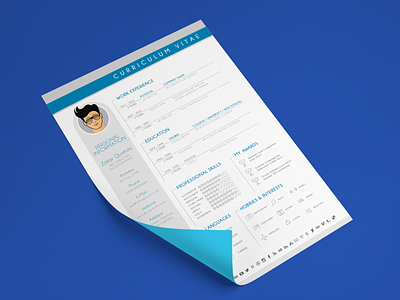 Free Modern CV / Resume Design Template For Graphic Designers