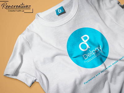 Free T Shirt   Tag Mockup