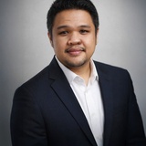 Mark Simon Engracial